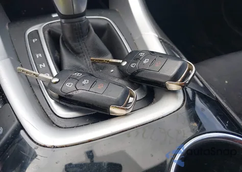 2015 Ford Fusion Se из США, поврежденный, VIN 1FA6P0H71F5114999